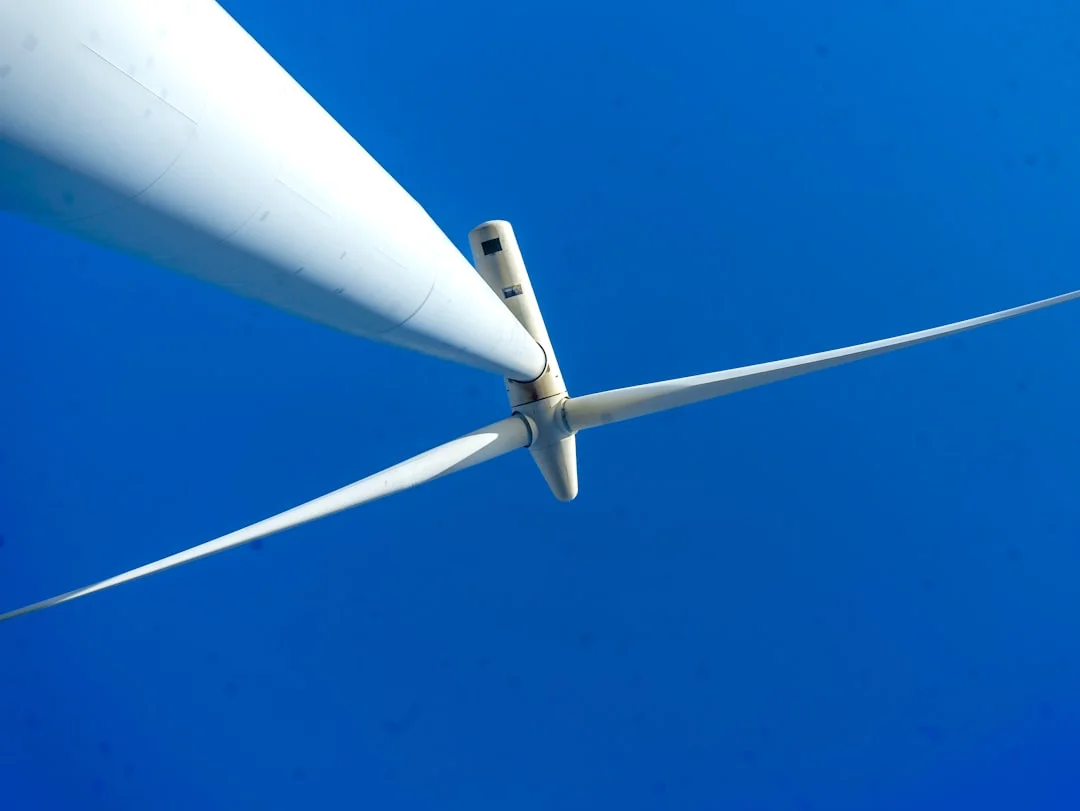 Tie Down Straps for Renewable Energy Transport – Secure Wind & Solar Cargo