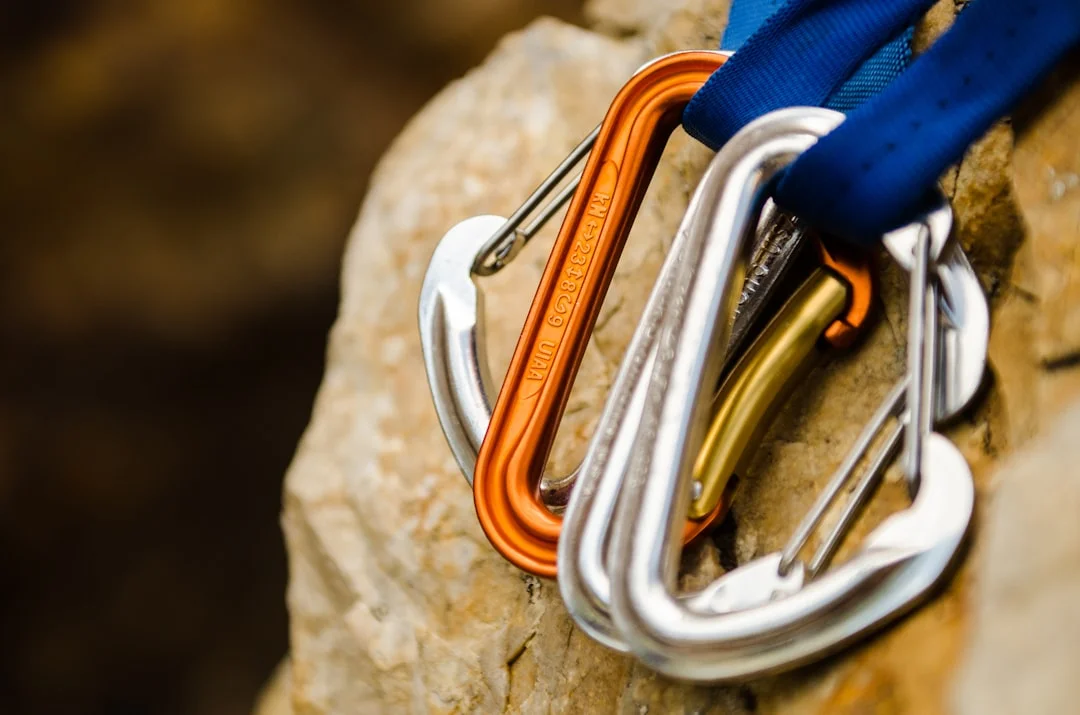 Carabiner Clips Wholesale for Industrial Use: Certifications Guide